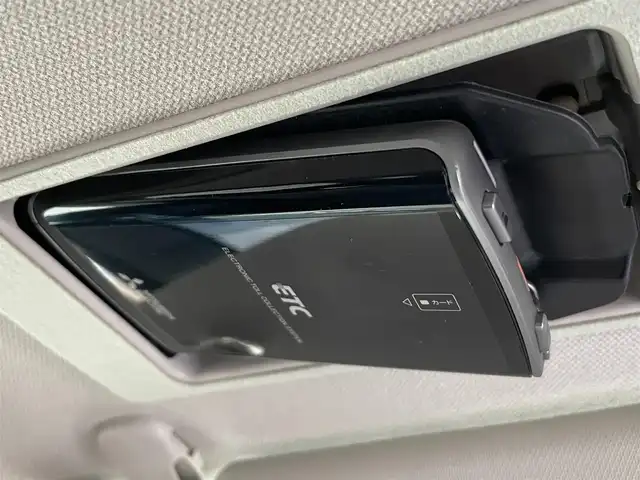 マツダ ＣＸ－３ XD Lパッケージ 滋賀県 2019(平31)年 8万km スノーフレイクホワイトパールマイカ BOSEサウンドシステム/純正ナビ/（AM/FM/CD/DVD/フルセグ/Bluetooth/USB）/アラウンドビューモニター/バックカメラ/ETC/i-ACTIVSENSE/・踏み間違い防止アシスト/・ブレーキアシスト/・プリクラッシュブレーキアシスト/・ヒルスタート（坂道発進）アシスト/・前方衝突防止支援システム/・後側方衝突防止支援システム/・TCS（トラクションコントロールシステム）/・VDC（ビークルダイナミクスコントロール）/・レーンキープアシスト/・車間自動制御システム/・ASCD（オートスピードコントロール装置）/・ABS（アンチロックブレーキシステム）/・バックビューモニター/・サイドブラインドモニター/・コーナー・バックセンサー（ソナー）/・標識検知機能/運転席・助手席シートヒーター/ステアリングヒーター/電動格納ミラー/電子パーキング/ブレーキホールド/アイドリングストップ/ステアリングスイッチ/パドルシフト/オートライト/LEDヘッドライト/フロントフォグ/フルオートエアコン/USB端子/プッシュスタート/スマートキー/純正フロアマット/純正ドアバイザー