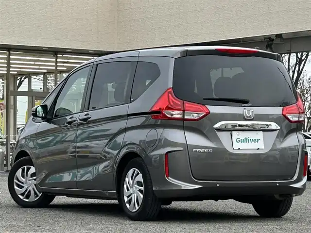 ホンダ フリード G ホンダセンシング 宮城県 2022(令4)年 2.9万km スーパープラチナグレーメタリック 1オーナー/ドラレコ//純正SDナビ（フルセグTV、DVD、CD、SD、BT、USB）//ETC//純正フロアマット//追従型クルコン//前席エアシート・シートヒーター//スペアキー//社外AW//純正鉄チン//ワイパーデアイサー//バックカメラ//両側パワースライド//レーントレーシングアシスト//オートライト//プリクラッシュセーフティ//横滑り防止機能