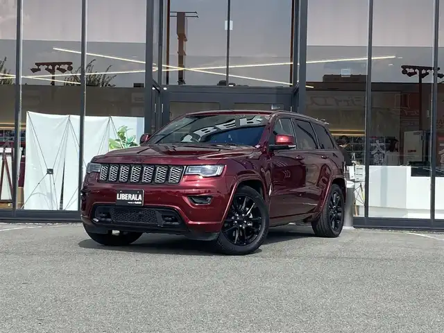 クライスラー・ジープ ジープ グランドチェロキー アルティテュード 福岡県 2018(平30)年 4.2万km ワインⅡ ・クルーズコントロール/・純正ナビ／ＢＴ／ＵＳＢ／ＡＵＸ/・バック／フロントカメラ/・ハーフレザーシート／シートヒーター/・ドライブレコーダー/・フルセグ/・ＥＴＣ/・純正２０ＡＷ/・LEDライト