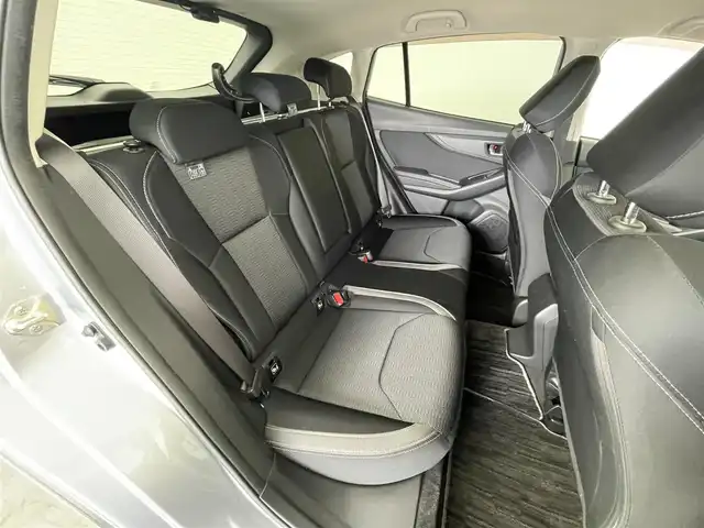 スバル インプレッサ スポーツ 2．0i－L アイサイト 群馬県 2017(平29)年 6万km アイスシルバーメタリック 純正８インチナビ　ブラインドスポットモニター　レーダークルーズコントロール　レーンキープアシスト　衝突軽減ブレーキ　ヒルスタートアシスト　ステアリング連動ヘッドランプ　前後ドラレコ　ＥＴＣ　禁煙車
