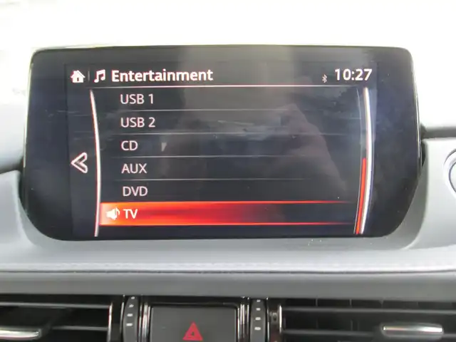 マツダ アテンザ ワゴン XD Lパッケージ 千葉県 2019(平31)年 7.7万km スノーフレイクホワイトパールマイカ ワンオーナー/純正SDナビ、フルセグTV(キャンセラー有)/360°ビューモニター/純正オーディオ【DVD/CD/BT/USB】/LEDヘッドライト/BOSEサウンドシステム/SBS/SCBS(衝突被害軽減ブレーキシステム)/レーダークルーズコントロール/レーンキープアシスト/ヘッドアップディスプレイ/ブラインドスポットモニター/前後コーナーセンサー/パドルシフト付き革巻きステアリング/白本革シート/運転席シートメモリ/前席パワーシート/シートヒーター/エアシート/ステアリングヒーター/レインクリアリングブルーミラー/純正19インチアルミホイール/純正前方ドライブレコーダー/ETC/スペアキー/取扱説明書/ナビ取扱説明書/新車時保証書/マツダ整備記録簿(R2/3/4/6/7)