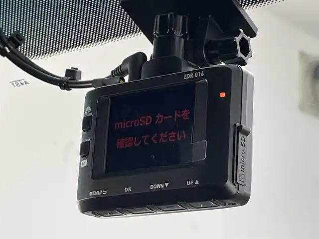 トヨタ ８６ GT 愛知県 2015(平27)年 9.5万km ピュアレッド 社外ナビ　バックカメラ　ＭＴ　禁煙車　フルセグＴＶ　ＤＶＤ　Ｂｌｕｅｔｏｏｔｈ　ＥＴＣ　クルーズコントロール　前後ドラレコ　オートライト　フォグランプ　純正１７インチアルミ　純正マット　スペアタイヤ