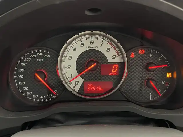 トヨタ ８６ GT 愛知県 2015(平27)年 9.5万km ピュアレッド 社外ナビ　バックカメラ　ＭＴ　禁煙車　フルセグＴＶ　ＤＶＤ　Ｂｌｕｅｔｏｏｔｈ　ＥＴＣ　クルーズコントロール　前後ドラレコ　オートライト　フォグランプ　純正１７インチアルミ　純正マット　スペアタイヤ