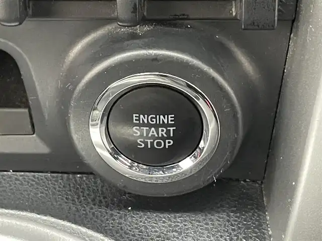 トヨタ ８６ GT 愛知県 2015(平27)年 9.5万km ピュアレッド 社外ナビ　バックカメラ　ＭＴ　禁煙車　フルセグＴＶ　ＤＶＤ　Ｂｌｕｅｔｏｏｔｈ　ＥＴＣ　クルーズコントロール　前後ドラレコ　オートライト　フォグランプ　純正１７インチアルミ　純正マット　スペアタイヤ