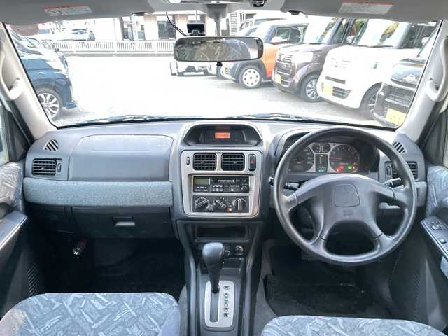 三菱 パジェロ イオ ZR 神奈川県 1999(平11)年 6.5万km フェアリーホワイト/ハミルトンシルバー ワンオーナー/4WD/前後ドライブレコーダー/純正フロアマット/純正ドアバイザー/保証書/取扱説明書