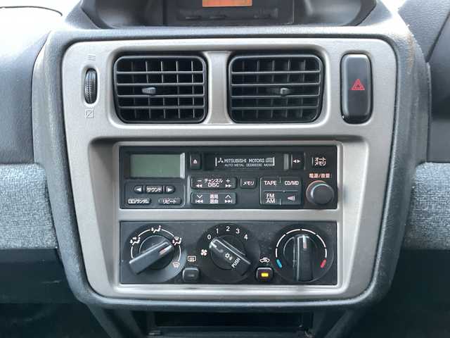 三菱 パジェロ イオ ZR 神奈川県 1999(平11)年 6.5万km フェアリーホワイト/ハミルトンシルバー ワンオーナー/4WD/前後ドライブレコーダー/純正フロアマット/純正ドアバイザー/保証書/取扱説明書