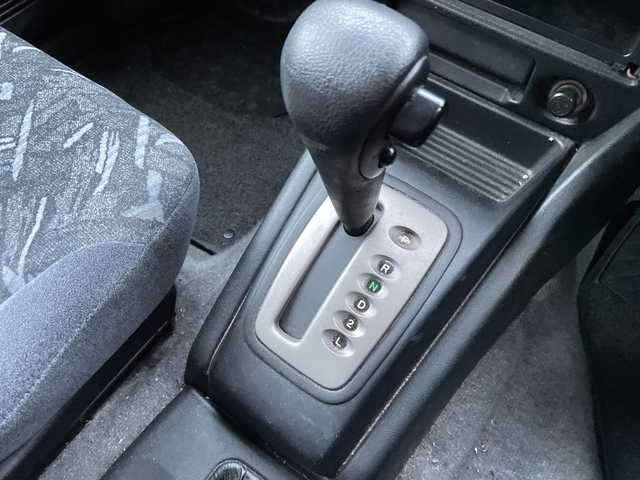 三菱 パジェロ イオ ZR 神奈川県 1999(平11)年 6.5万km フェアリーホワイト/ハミルトンシルバー ワンオーナー/4WD/前後ドライブレコーダー/純正フロアマット/純正ドアバイザー/保証書/取扱説明書