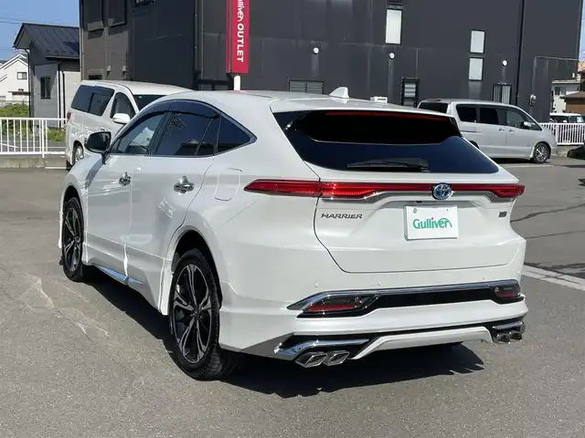 トヨタ ハリアー ハイブリッド Z レザーパッケージ 群馬県 2023(令5)年 1.1万km プラチナホワイトパールマイカ モデリスタフルエアロ　/モデリスタ２０インチＡＷ　/ＪＢＬサウンド　/純正ナビ・フルセグ・ＡｐｐｌｅＣａｒＰｌａｙ　/デジタルインナーミラー　/全周囲カメラ　/シートエアコン　/ハンドルヒーター　/ウェルカムライト/黒レザーシート/トヨタセーフティセンス/純正マット/純正AW車載