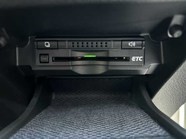 トヨタ マークＸ 250G 埼玉県 2012(平24)年 13.2万km ホワイトパールクリスタルシャイン (株)IDOMが運営する【じしゃロン熊谷店】の自社ローン対象車両になります。こちらは現金ご利用時の価格です。自社ローンご希望の方は別途その旨お申付け下さい。/純正ナビ/（CD/DVD/BT/ラジオ/フルセグ）/バックカメラ/ビルトインETC/D席パワーシート/純正フロアマット/ドアバイザー/HID/オートライト/フォグランプ/純正アルミホイール/スマートキー/プッシュスタート