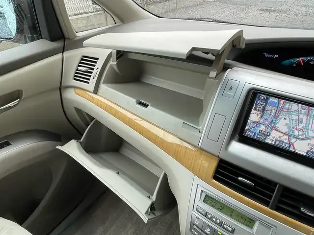 トヨタ エスティマ アエラス Gエディション 千葉県 2008(平20)年 7.9万km ホワイトパールクリスタルシャイン 純正HDDナビゲーション/（CD/DVD/SD/フルセグTV）/純正フリップダウンモニター/バックカメラ/両側パワースライドドア/ビルトインETC/キセノンライト/フォグライト/オートライト/電格ミラー/ドアバイザー/純正フロアマット/純正17インチアルミホイール