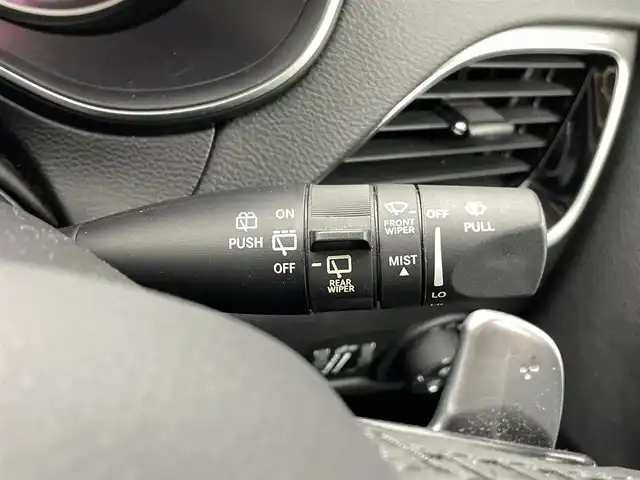 クライスラー・ジープ ジープ チェロキー リミテッド 熊本県 2020(令2)年 4.8万km ダイヤモンドブラッククリスタル ワンオーナー　/純正ナビ　/社外前後ドライブレコーダー　/ＥＴＣ２．０　/レーダークルーズコントロール/前後クリアランスソナー　/前席シートヒーター　/前席エアーシート　/前席パワーシート　/パワーバックドア　/衝突軽減ブレーキ　/レーンキープアシスト/ブラインドスポットモニター/横滑り防止/アイドリングストップ/純正フロアゴムマット/純正１８インチAW/オートライト/LEDヘッドライト/フォグライト/スマートキー/プッシュスタート/スペアキー1本/保証書/取扱説明書