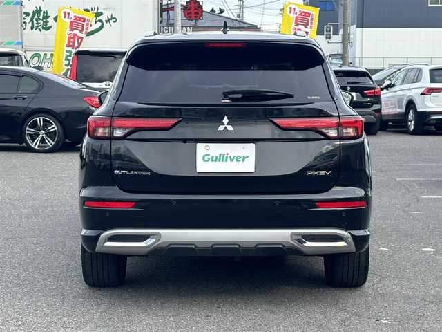 三菱 アウトランダー ＰＨＥＶ P 愛知県 2022(令4)年 4万km ブラックダイヤモンド /禁煙//ワンオーナー//BOSEサウンド//ラリーアートエアロ（フロント・サイド・リア）//純正２０AW//マイパイロット//純正ナビ//BT/フルセグ/USB/AppleCarPlay/AndroidAuto/TVキャンセラー//バックカメラ//全方位モニター//デジタルインナーミラー（ALPINE）//前後ドライブレコーダー（ALPINE）//ETC2.0//黒革シート//シートヒーター（前席）//メモリー機能付きパワーシート（前席）//レーダー探知機//ACC/PCS/LTA/HUD/ASC//レインセンサー//置くだけ充電//100V//電動リアゲート//パドルシフト//電子制御パーキングブレーキ//ブレーキホールド//LEDオートライト//LEDフォグランプ//オートリトラウィンカーミラー//本革巻きステアリング//ステアリングヒーター//ステアリングスイッチ//ルーフレール//純正フロアマット//純正ドアバイザー//スペアスマートキー//新車時保証書//取扱説明書//充電ケーブル有