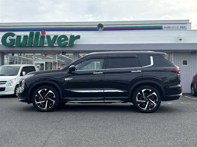 三菱 アウトランダー ＰＨＥＶ P 愛知県 2022(令4)年 4万km ブラックダイヤモンド /禁煙//ワンオーナー//BOSEサウンド//ラリーアートエアロ（フロント・サイド・リア）//純正２０AW//マイパイロット//純正ナビ//BT/フルセグ/USB/AppleCarPlay/AndroidAuto/TVキャンセラー//バックカメラ//全方位モニター//デジタルインナーミラー（ALPINE）//前後ドライブレコーダー（ALPINE）//ETC2.0//黒革シート//シートヒーター（前席）//メモリー機能付きパワーシート（前席）//レーダー探知機//ACC/PCS/LTA/HUD/ASC//レインセンサー//置くだけ充電//100V//電動リアゲート//パドルシフト//電子制御パーキングブレーキ//ブレーキホールド//LEDオートライト//LEDフォグランプ//オートリトラウィンカーミラー//本革巻きステアリング//ステアリングヒーター//ステアリングスイッチ//ルーフレール//純正フロアマット//純正ドアバイザー//スペアスマートキー//新車時保証書//取扱説明書//充電ケーブル有