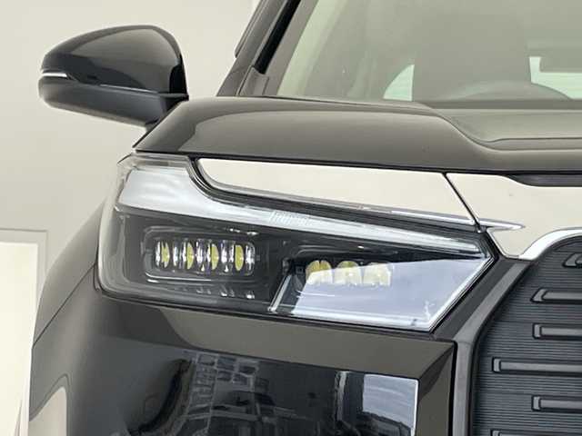 ホンダ ＷＲ－Ｖ Z 愛知県 2024(令6)年 0.4万km クリスタルブラックパール 純正8型ディスプレイオーディオナビ/レーダークルーズコントロール/バックカメラ/コーナーセンサー/純正アルミホイール/LEDヘッドライト/パドルシフト/レーンキープアシスト/オートマチックハイビーム/ドライブレコーダー/ETC/衝突軽減システム/フルセグ/Bluetooth/ステアリングスイッチ/スマートキー/プッシュスタート