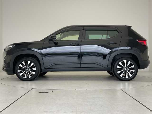 ホンダ ＷＲ－Ｖ Z 愛知県 2024(令6)年 0.4万km クリスタルブラックパール 純正8型ディスプレイオーディオナビ/レーダークルーズコントロール/バックカメラ/コーナーセンサー/純正アルミホイール/LEDヘッドライト/パドルシフト/レーンキープアシスト/オートマチックハイビーム/ドライブレコーダー/ETC/衝突軽減システム/フルセグ/Bluetooth/ステアリングスイッチ/スマートキー/プッシュスタート