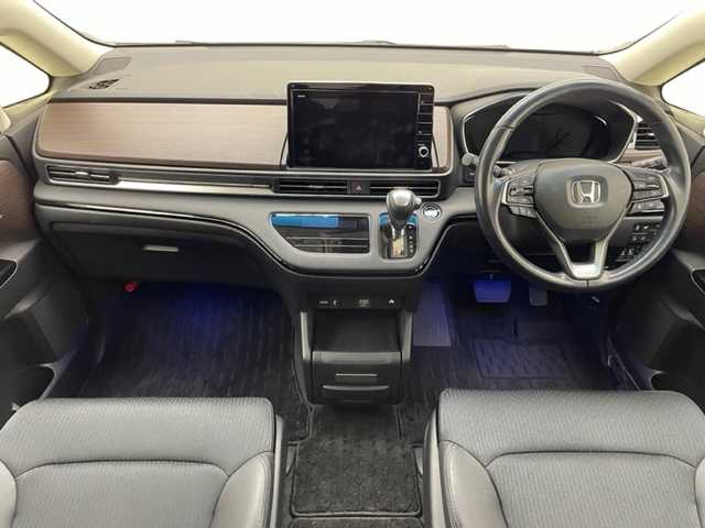 ホンダ オデッセイ ハイブリッド e:HEVアブソルート EX 兵庫県 2020(令2)年 5.5万km プレミアムヴィーナスブラックP 純正ナビ(Bluetooth/CD/DVD/USB/フルセグTV)/全周囲カメラ/両側パワースライドドア/ハーフレザーシート/電動リアゲート/オットマン/パワーシート/純正アルミホイール/純正フロアマット/LEDヘッドライト/衝突軽減システム/スペアキー/保証書/追従クルーズコントロール/ETC