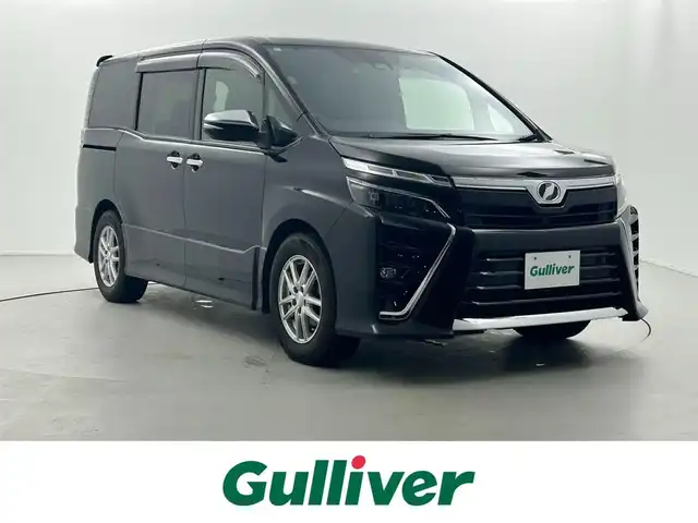 トヨタ ヴォクシー ZS 煌Ⅱ 福井県 2019(平31)年 4.7万km ブラック ALPINEナビ/【AM FM CD TV AUX DVD】/ALPINEフリップダウンモニター/バックカメラ/クルーズコントロール/ETC/両側パワースライドドア/トヨタセーフティーセンス/オートライト/オートハイビーム/ドアバイザー/電格ミラー