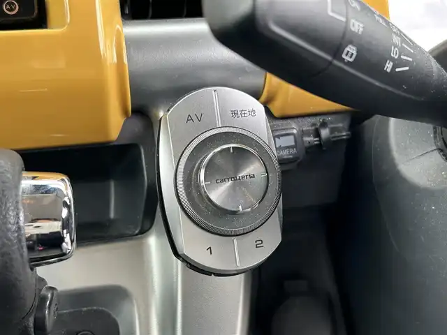 スズキ ハスラー X 群馬県 2016(平28)年 7.1万km アクティブイエロー/ブラック2トーンルーフ ワンオーナー/純正メモリーナビ/(DISC/SD/FM/AM/フルセグTV/Bluetooth/iPod/USB)/デュアルカメラブレーキサポート/ふらつき警報機能/純正アルミホイール/ビルトインETC/前席左右シートヒーター/ステアリングスイッチ/アイドリングストップ/プッシュスタート/フォグランプ/保証書/取扱説明書