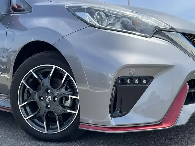 日産 ノート e－パワー ニスモ 佐賀県 2018(平30)年 4.8万km ダークメタルグレー 純正メモリナビ/フルセグTV CD DVD SD Bluetooth/アラウンドビューモニター/ドライブレコーダー/ETC/低速衝突軽減ブレーキ機能/インテリジェントルームミラー/レーンキープアシスト/NISMOスポーツシート/ステアリングリモコン/純正LEDヘッドライト/前後コーナーセンサー/NISMOフロアマット/純正16インチアルミホイール/電動格納ウィンカーミラー/ドアバイザ―/プッシュスタート/スマートキー