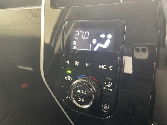 トヨタ タンク カスタムG－T 群馬県 2019(令1)年 2.9万km パールホワイトⅢ 純正ナビ　バックカメラ　フルセグＴＶ　クルーズコントロール　両側電動スライドドア　シートヒーター　衝突被害軽減ブレーキ　レーンアシスト　オートハイビーム　ＬＥＤ　前方ドラレコ　スマートキー　禁煙車