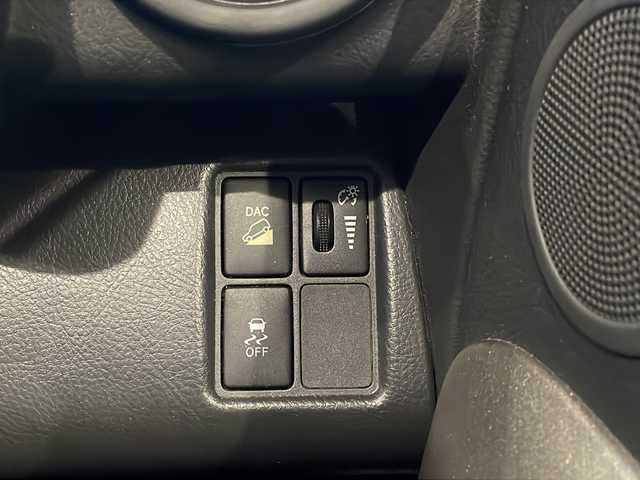 トヨタ ヴァンガード 240S 秋田県 2011(平23)年 4.3万km ブラキッシュレッドマイカ 純正ナビ/　CD　DVD ワンセグ　BT　SD再生/バックカメラ/オートエアコン/革巻きステアリング/ステアリングスイッチ/ダウンヒルアシスト/横滑り防止/電動格納ミラー/ETC/パドルシフト/純正フロアマット