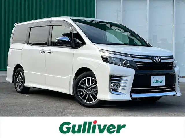 中古車 トヨタ ヴォクシー 9インチナビ ステアリングスイッチ 正規逆輸入品