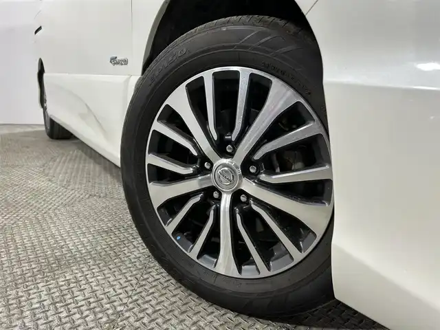 日産 セレナ HWS S HV Vセレ +Sefty 大阪府 2015(平27)年 6.3万km ブリリアントホワイトパール 社外ナビ(フルセグ/DVD再生/Bluetooth) バックカメラ 後席モニター 両側パワースライドドア レーンアシスト クルコン オートライト アイドリングストップ HIDヘッドライト スマートキー