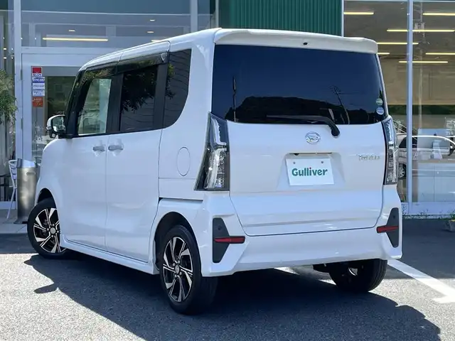 ダイハツ タント カスタム X 愛媛県 2019(令1)年 2.5万km シャイニングホワイトパール スマートパノラマパーキングパック/・スマートパノラマパーキングアシスト/・フロント/サイド/バックカメラ/・ステアリングスイッチ(オーディオ/パノラマモニター/駐車支援用)/＝＝＝＝＝/純正9インチナビ(NSZN-Y69DS)/・AM/FM/CD/DVD/USB/Bluetooth/フルセグTV/両側パワースライドドア(ワンタッチオープン機能/ウェルカムオープン機能/タッチ＆ゴーロック機能付)/運転席ロングスライドシート/スマートアシスト/・衝突回避支援ブレーキ機能/衝突警報機能/・車線逸脱抑制制御機能/車線逸脱警報機能/・ふらつき警報/先行車発進お知らせ機能/標識認識機能/・オートハイビーム/コーナーセンサー/プッシュスタート/スマートキー×2本