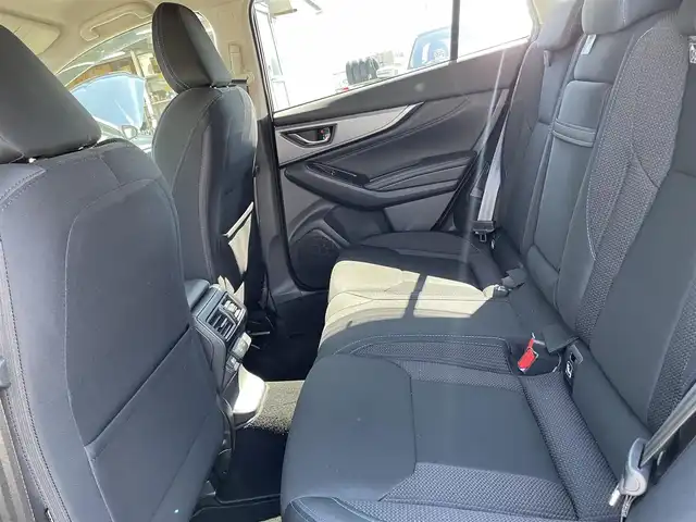 スバル レヴォーグ 1．8GT－H EX 石川県 2023(令5)年 6.1万km クリスタルホワイトP 4WD/ターボ/メーカー純正ナビ/フルセグTV/バックカメラ/LEDヘッドライト/ETC/ドライブレコーダー/パワーバックドア/レーダークルーズ/アイサイト/純正アルミホイール/ブラインドスポットモニター/スマートキー/プッシュスタート/パワーシート/保証書