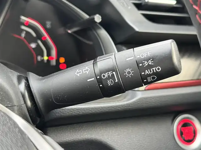 ホンダ シビック タイプR 兵庫県 2018(平30)年 1.7万km クリスタルブラックパール 純正ナビ/バックカメラ/フルセグTV/Bluetooth接続可/DVD再生可/前後ドラレコ/ビルトインETC/クルーズコントロール/ステアリングリモコン/ブレーキホールド/純正20インチAW/AUTOライト/LEDヘッドライト