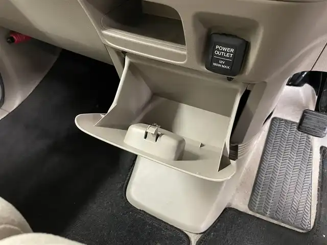 ホンダ Ｎ ＢＯＸ ＋ G 道央・札幌 2013(平25)年 2.6万km チェリーシェルピンクメタリック ・4WD/・車いす仕様車/・スロープ/電動ウインチ/・横滑り防止/・キーレス/・電格ミラー/・ミラーヒーター/・冬タイヤ14インチホイル積込