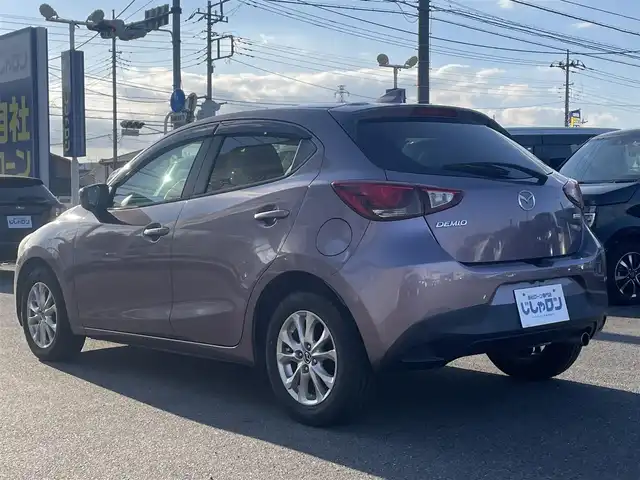 マツダ デミオ 13S ツーリング Lパッケージ 群馬県 2016(平28)年 3.9万km スモーキーローズマイカ (株)IDOMが運営する【じしゃロン伊勢崎店】の自社ローン専用車両になりますこちらは現金またはオートローンご利用時の価格です。自社ローンご希望の方は別途その旨お申付け下さい/純正SDナビ/・FM AM CD/DVD Bluetooth USB AUX aha /フルセグTV/バックカメラ/アイドリングストップ/ETC/ドライブレコーダー/純正フロアマット/ハーフレザー/シートヒーター(D/N席)/純正15インチアルミホイール/横滑り防止装置/レーンキープアシスト/盗難防止装置/オートライト/オートマチックハイビーム/ダブル＋サイドエアバッグ/衝突被害軽減システム/取扱説明書/保証書