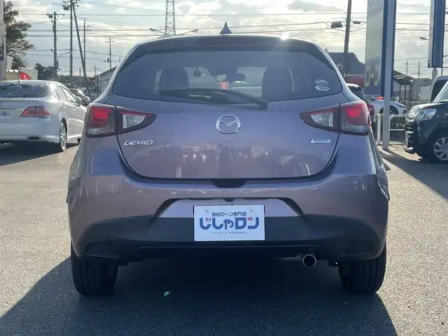 マツダ デミオ 13S ツーリング Lパッケージ 群馬県 2016(平28)年 3.9万km スモーキーローズマイカ (株)IDOMが運営する【じしゃロン伊勢崎店】の自社ローン専用車両になりますこちらは現金またはオートローンご利用時の価格です。自社ローンご希望の方は別途その旨お申付け下さい/純正SDナビ/・FM AM CD/DVD Bluetooth USB AUX aha /フルセグTV/バックカメラ/アイドリングストップ/ETC/ドライブレコーダー/純正フロアマット/ハーフレザー/シートヒーター(D/N席)/純正15インチアルミホイール/横滑り防止装置/レーンキープアシスト/盗難防止装置/オートライト/オートマチックハイビーム/ダブル＋サイドエアバッグ/衝突被害軽減システム/取扱説明書/保証書