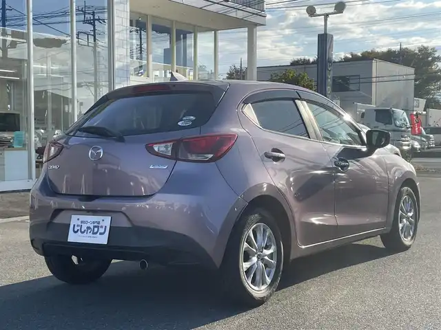 マツダ デミオ 13S ツーリング Lパッケージ 群馬県 2016(平28)年 3.9万km スモーキーローズマイカ (株)IDOMが運営する【じしゃロン伊勢崎店】の自社ローン専用車両になりますこちらは現金またはオートローンご利用時の価格です。自社ローンご希望の方は別途その旨お申付け下さい/純正SDナビ/・FM AM CD/DVD Bluetooth USB AUX aha /フルセグTV/バックカメラ/アイドリングストップ/ETC/ドライブレコーダー/純正フロアマット/ハーフレザー/シートヒーター(D/N席)/純正15インチアルミホイール/横滑り防止装置/レーンキープアシスト/盗難防止装置/オートライト/オートマチックハイビーム/ダブル＋サイドエアバッグ/衝突被害軽減システム/取扱説明書/保証書