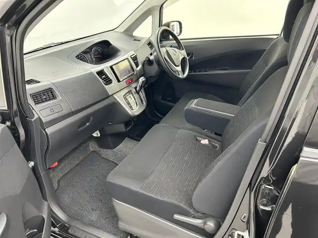 ダイハツ ムーヴ カスタム X 熊本県 2012(平24)年 9.5万km ブラックマイカメタリック 禁煙車　/社外ナビ（ＣＤ・ＤＶＤ・フルセグ・ＳＤ）/アイドリングストップ　/横滑り防止　/純正フロアマット　/オートライト　/ＨＩＤライト　/フォグランプ　/スマートキー　/プッシュスタート　/保証書　/取扱説明書