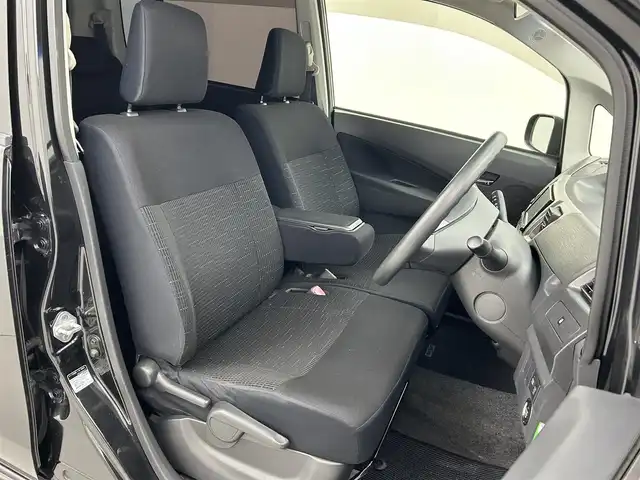 ダイハツ ムーヴ カスタム X 熊本県 2012(平24)年 9.5万km ブラックマイカメタリック 禁煙車　/社外ナビ（ＣＤ・ＤＶＤ・フルセグ・ＳＤ）/アイドリングストップ　/横滑り防止　/純正フロアマット　/オートライト　/ＨＩＤライト　/フォグランプ　/スマートキー　/プッシュスタート　/保証書　/取扱説明書