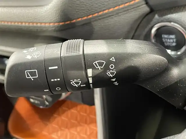 トヨタ ＲＡＶ４ アドベンチャー 愛知県 2019(令1)年 3.4万km アーバンカーキ 純正９インチナビ　/（Bluetooth/フルセグTV/SD/FM/AM/CD・DVD再生)/電動バックドア　/シートベンチレーション　/トヨタセーフティセンス　/　　-レーダークルーズコントロール　/　　-プリクラッシュセーフティ/　　-レーントレーニングアシスト（LTA)/　　-オートマチックハイビーム（AHB)/　　-ロードサインアシスト/ブラインドスポットモニター/クリアランスソナー/ビルトインＥＴＣ　/シートヒーター　/ステアリングヒーター/バックカメラ　/D席パワーシート　/ルーフレール　/LEDヘッドライト/フォグランプ/USB接続/プッシュスタート/　　-スマートキー/純正フロアマット/スペアタイヤ有