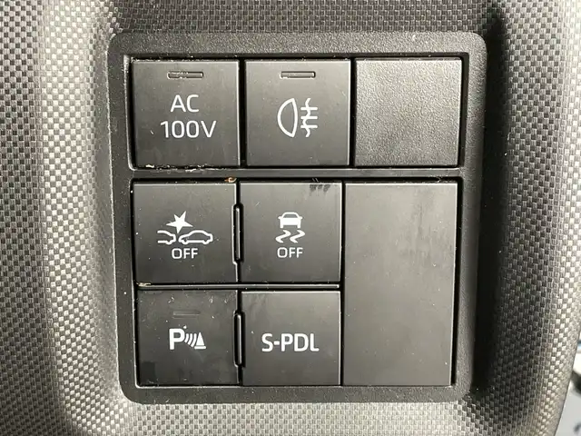 ダイハツ ロッキー プレミアム G HEV 新潟県 2022(令4)年 4.4万km レーザーブルークリスタルシャイン 9インチALPINEメモリナビ/　フルセグTV/Bluetooth/CD/DVD/スマートアシスト/・アダプティブクルーズコントロール/・レーンキープコントロール/・車線逸脱警報機能/・路側逸脱警報機能/・ふらつき警報/・ブラインドスポットモニター/・リヤクロストラフィックアラート/・スマートパノラマパーキングアシスト/・前後コーナーセンサー/・パノラマモニター/・誤発進抑制制御機能/・衝突回避支援ブレーキ機能/・先行車発進お知らせ機能/・標識認識機能/・アダプティブドライビングビーム/ハーフレザーシート/前席シートヒーター/ドライブレコーダー/ビルトインETC2.0/LEDヘッドライト/オートライト/レザーステアリング/ステアリングスイッチ