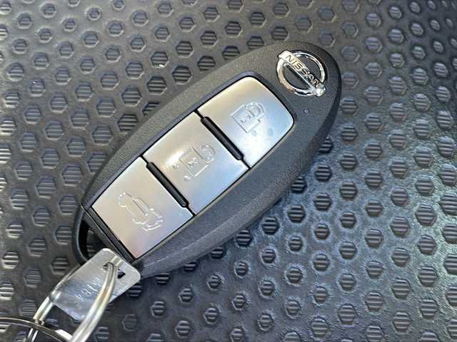 日産 エクストレイル 20Xi 長野県 2020(令2)年 5.8万km ダークメタルグレー ４WD/プロパイロット/純正メモリナビフルセグTV/バックカメラ/パワーバックドア/社外18インチアルミ/インテリジェントミラー/ルーフレール/前後コーナーセンサー/クルーズコントロール/アイドリングストップ/純正アルミタイヤ積込/保証書・取説/スペアキー