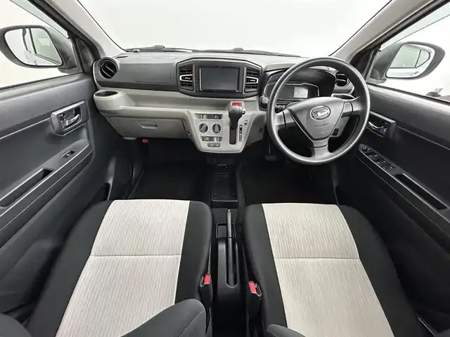 ダイハツ ミラ イース X SAⅢ 道央・札幌 2020(令2)年 2.8万km ブライトシルバーメタリック ・４WD/・ケンウッド製メモリーナビ/　CD/DVD/SD/USB/AUX/・バックカメラ/・ETC/・ドライブレコーダー前方＋室内/・スマートアシストIII/・衝突被害軽減ブレーキ/・レーンキープアシスト/・クリアランスソナー前後/・アイドリングストップ/・横滑り防止装置/・セキュリティアラーム/・オートマチックハイビーム/・ヘッドランプレベライザー/・LEDヘッドライト/・社外フロアマット/・ドアバイザー/・リモコンキー