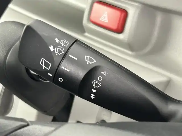 ダイハツ ミラ イース X SAⅢ 道央・札幌 2020(令2)年 2.8万km ブライトシルバーメタリック ・４WD/・ケンウッド製メモリーナビ/　CD/DVD/SD/USB/AUX/・バックカメラ/・ETC/・ドライブレコーダー前方＋室内/・スマートアシストIII/・衝突被害軽減ブレーキ/・レーンキープアシスト/・クリアランスソナー前後/・アイドリングストップ/・横滑り防止装置/・セキュリティアラーム/・オートマチックハイビーム/・ヘッドランプレベライザー/・LEDヘッドライト/・社外フロアマット/・ドアバイザー/・リモコンキー