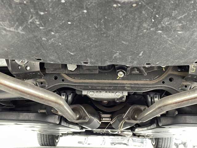 トヨタ クラウン ハイブリッド S エレガンススタイル 岐阜県 2019(令1)年 4.3万km ホワイトパールクリスタルシャイン 特別仕様車/ワンオーナー/純正SDナビ/・地デジ/・ブルーレイ、DVD再生/・USB接続可能/バックカメラ/合皮コンビシート/セーフティセンス/・レーダークルーズ/ブラインドスポットモニター/ドアバイザー/プッシュスタート/前席パワーシート（シートヒーター）/ETC
