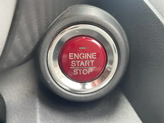 ホンダ Ｓ６６０ α 群馬県 2016(平28)年 9万km プレミアムスターホワイトP プッシュスタート/オープンカー/MT車両/ETC/スマホ連携純正ナビ（FM・AM/BT）/HDMI・AUX・USB端子/バックカメラ/本革レザーシート/LEDオートライト/オートエアコン/エアバッグ