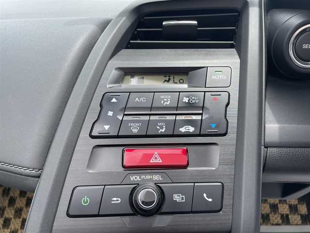 ホンダ Ｓ６６０ α 群馬県 2016(平28)年 9万km プレミアムスターホワイトP スマホ連携純正ナビ（FM・AM/BT）/バックカメラ/ETC/プッシュスタート/HDMI・AUX・USB端子/本革レザーシート/LEDオートライト/オートエアコン/社外フロアマット/エアバッグ/純正16インチアルミホイール