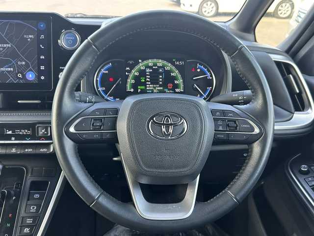 トヨタ ヴォクシー ハイブリッド S－Z 道南・函館 2023(令5)年 3.4万km アティチュードブラックマイカ ・純正ディスプレイオーディオ/・フルセグTV/・純正エンジンスターター/・バックカメラ/・純正フリップダウンモニター/・両側パワースライドドア/・ETC/・ハーフレザーシート/・前席シートヒーター/・プリクラッシュセーフティ/・レーンキープアシスト/・レーダークルーズコントロール/・クリアランスソナー/・オートマチックハイビーム/・ワンオーナー/・寒冷地仕様/・ワイパーデアイサー/・LEDヘッドライト/・オートライト/・スマートキー/・エンジンプッシュスタート