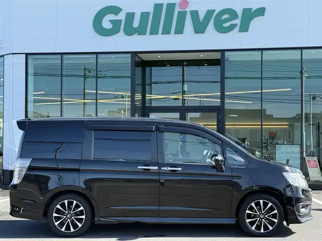 ホンダ ステップワゴン スパーダ Z クールスピリット 栃木県 2012(平24)年 8.4万km プレミアムスパークルブラックパール 社外8インチナビ/フルセグTV走行中OK/DVD再生機能/Bluetoothオーディオ/バックカメラ/ステアリングリモコン/リモコン付きフリップダウンモニター/両側パワスラ/ビルトインETC/パドルシフト/ハーフレザーシート/スマートキー×2