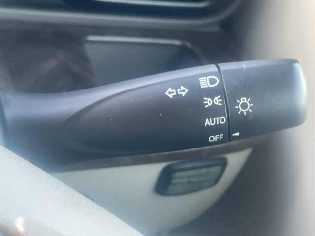 スズキ ラパン モード 道東・釧路十勝 2019(平31)年 4.7万km フォーンベージュメタリック/ホワイト2トーンルーフ 4WD/社外メモリナビ　SL3122NV/　(AM/FM/CD/BT)/フルセグTV/純正エンジンスターター/衝突被害軽減ブレーキ/横滑り防止装置/前席シートヒーター/アイドリングストップ/エンジンプッシュスタート/ステアリングスイッチ/オートライト