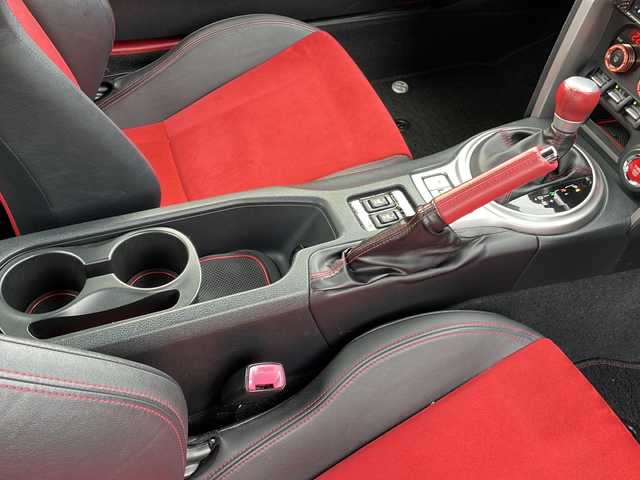 トヨタ ８６ GT リミテッド 岩手県 2014(平26)年 4.9万km オレンジメタリック 純正ナビ(CD/SD/ラジオ/AUX/Bluetooth)/ワンセグテレビ/TRDフルエアロ/ハーフレザーシート/前席シートヒーター/パドルシフト/ETC/横滑り防止機能/HIDヘッドライト/オートライト/フォグランプ/電動格納ミラー