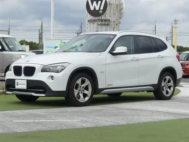 ＢＭＷ Ｘ１ 千葉県 2012(平24)年 4.4万km アルピンホワイトⅢ 社外HDDナビ/地デジTV/【DVD/CD再生機能　Bluetooth接続】/バックカメラ/ETC/HID/純正17インチアルミホイル/サイド/カーテンエアバッグ/キーレス