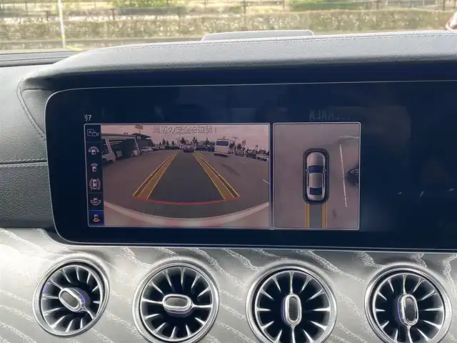 メルセデス・ベンツ ＣＬＳ２２０ｄ スポーツ エクスクルーシブPKG 福岡県 2018(平30)年 0.9万km ダイヤモンドホワイト ガラス・スライディングルーフ/エクスクルーシブパッケージ/本革シート/ヘッドアップディスプレイ/Burmesterサラウンドサウンドシステム/シートベンチレーター(前席)/AIR BODY CONTROL/レーダーセーフティパッケージ/アクティブディスタンスアシスト・ディストロニック/(自動再発進機能付)/アクティブステアリングアシスト/アクティブレーンチェンジングアシスト/アクティブエマージェンシーストップアシスト/PRE-SAFEインパルスサイド/PRE-SAFEサウンド/緊急回避補助システム/渋滞時緊急ブレーキ機能/アクティブブラインドスポットアシスト/アクティブレーンキーピングアシスト/PRE-SAFEプラス(被害軽減ブレーキ付後方衝突警告)/トラフィックアシストサイン/360°カメラシステム/エアバランスパッケージ/空気洗浄機能、パフュームアトマイザー付/アンビエントライト(64色)/メモリー付きパワーシート/シートヒーター(後席)/COMANDシステム/12.3インチワイドディスプレイ/HDDナビ/AM/FM/地デジ/AppleCarPlay/Android Auto/保証書/取説/スペアキー/ETC2.0